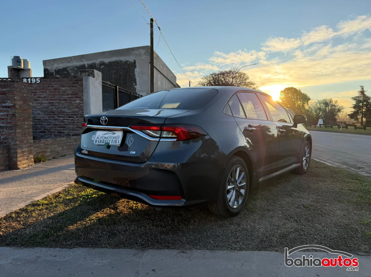 Toyota Corolla 2024 usado en Bahía Blanca - foto 3