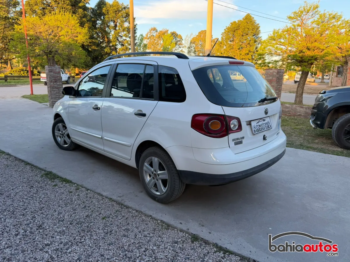 Volkswagen Suran 2010 usado en Bahía Blanca - foto 3