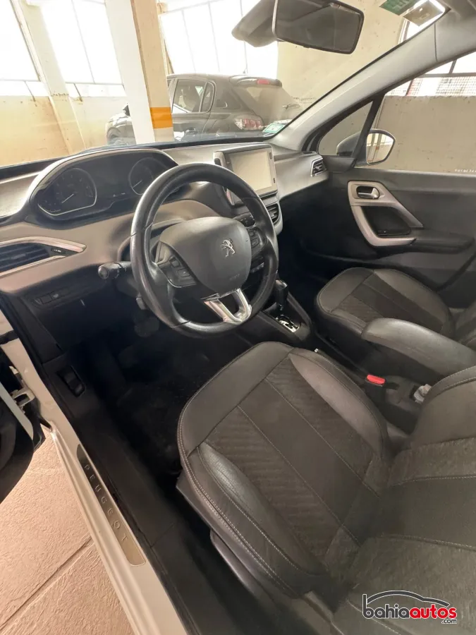 Peugeot 208 2018 usado en Bahía Blanca - foto 10
