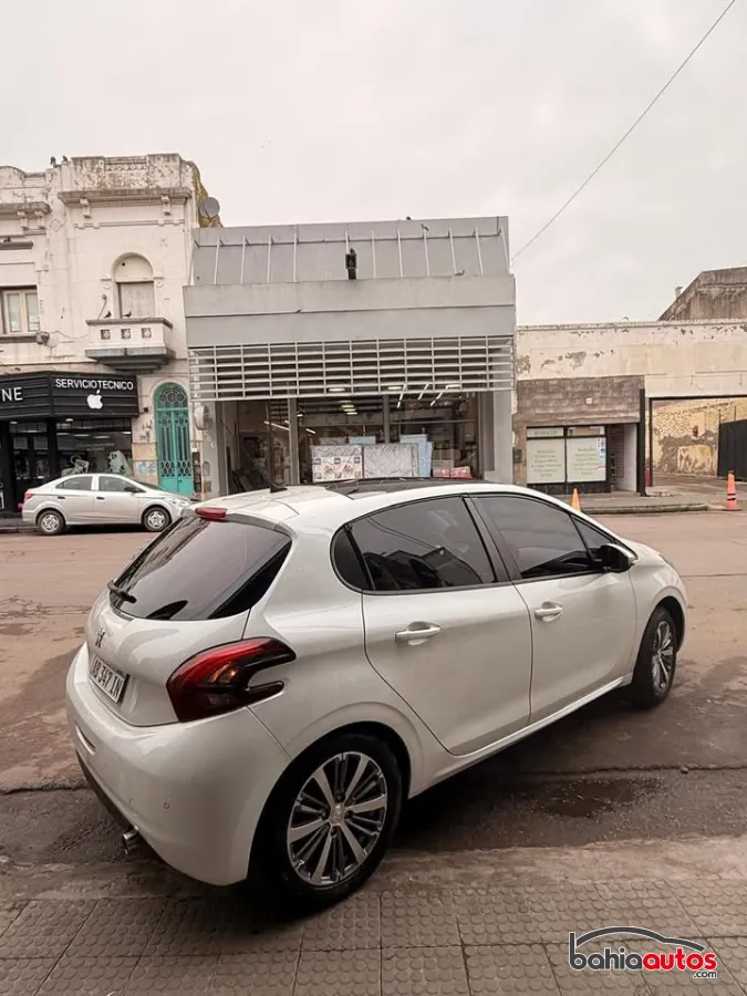 Peugeot 2017 usado en Bahía Blanca - foto 4