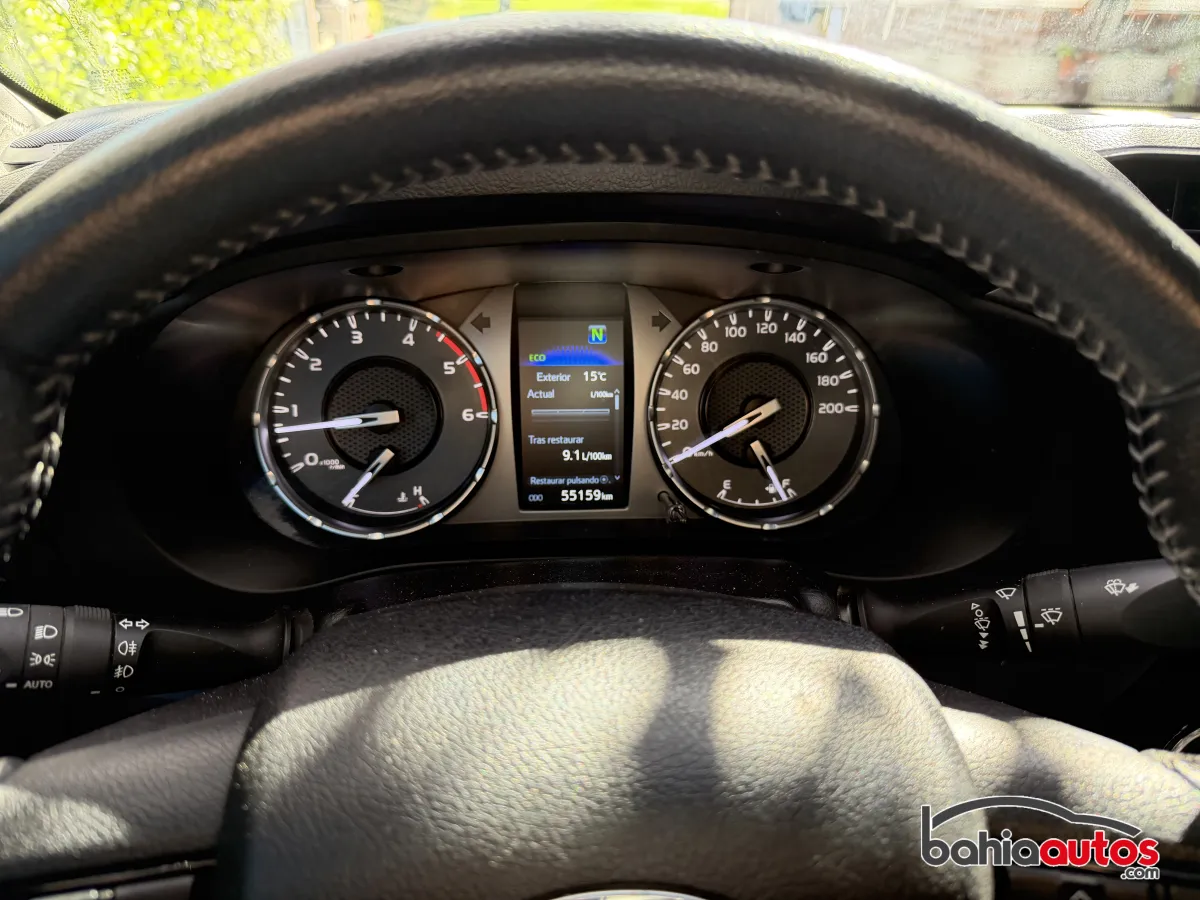 Toyota Hilux 2024 usado en Bahía Blanca - foto 3