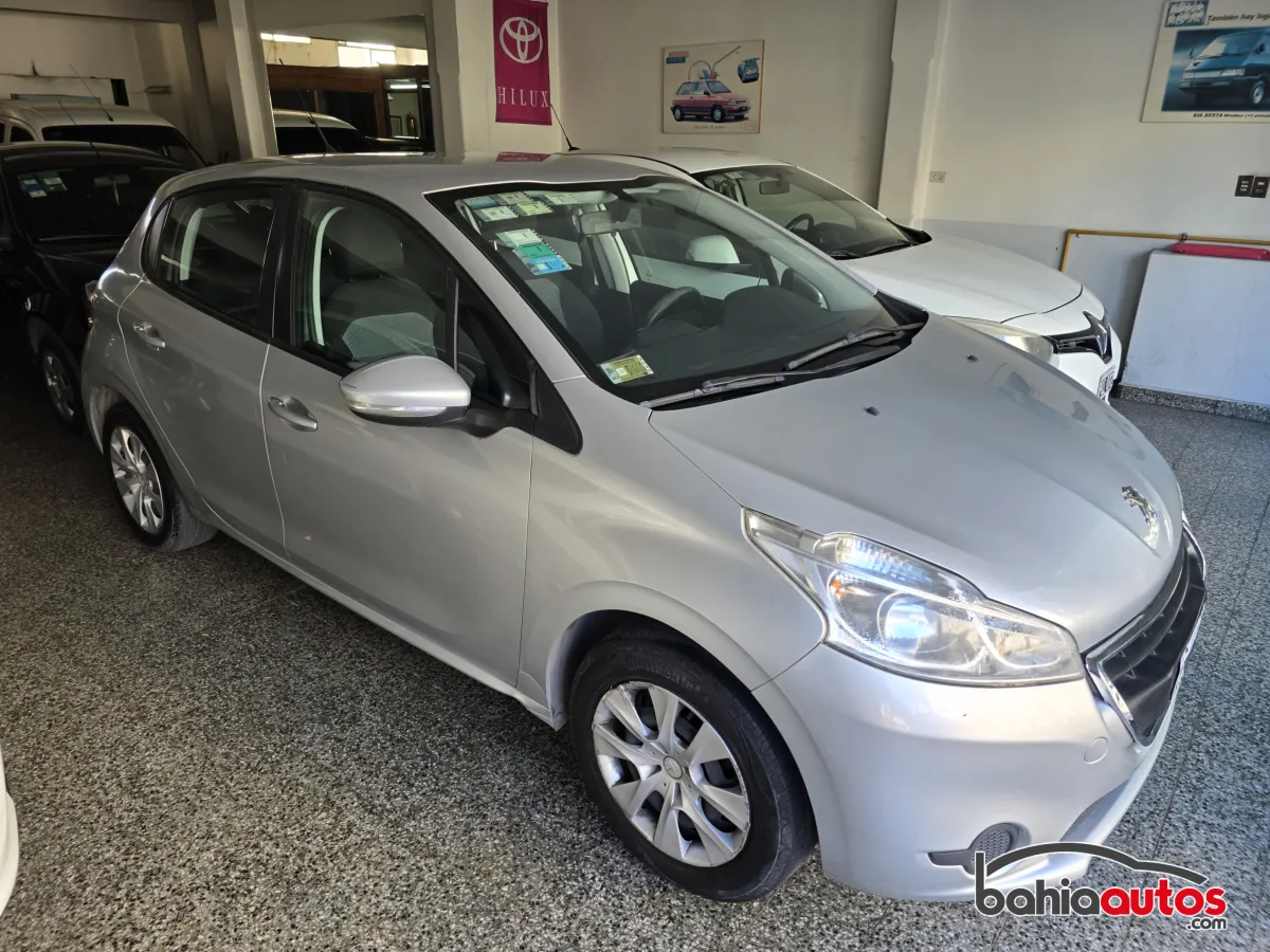 Peugeot 208 2014 usado en Bahía Blanca - foto 26