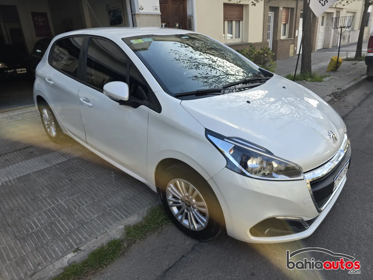 Peugeot 208 2018 usado en Bahía Blanca - foto 6