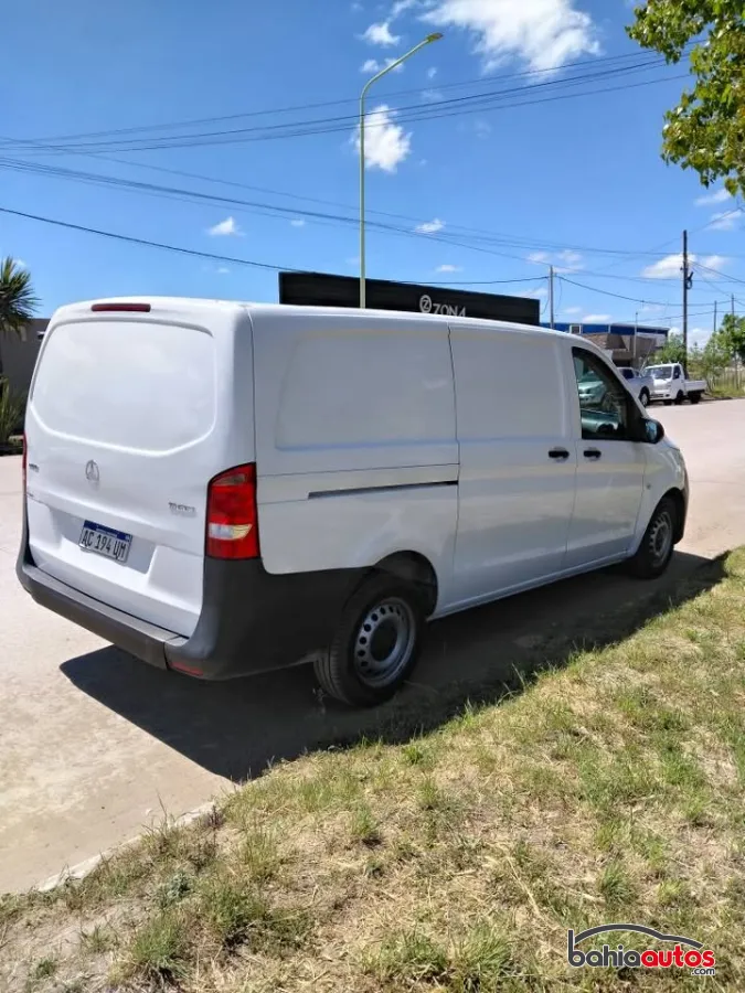 Mercedes Benz Vito 2018 usado en Bahía Blanca - foto 3
