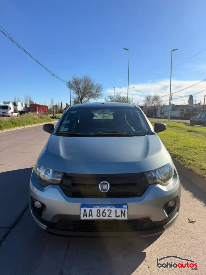 Fiat Mobi 2017 usado en Bahía Blanca - foto 2