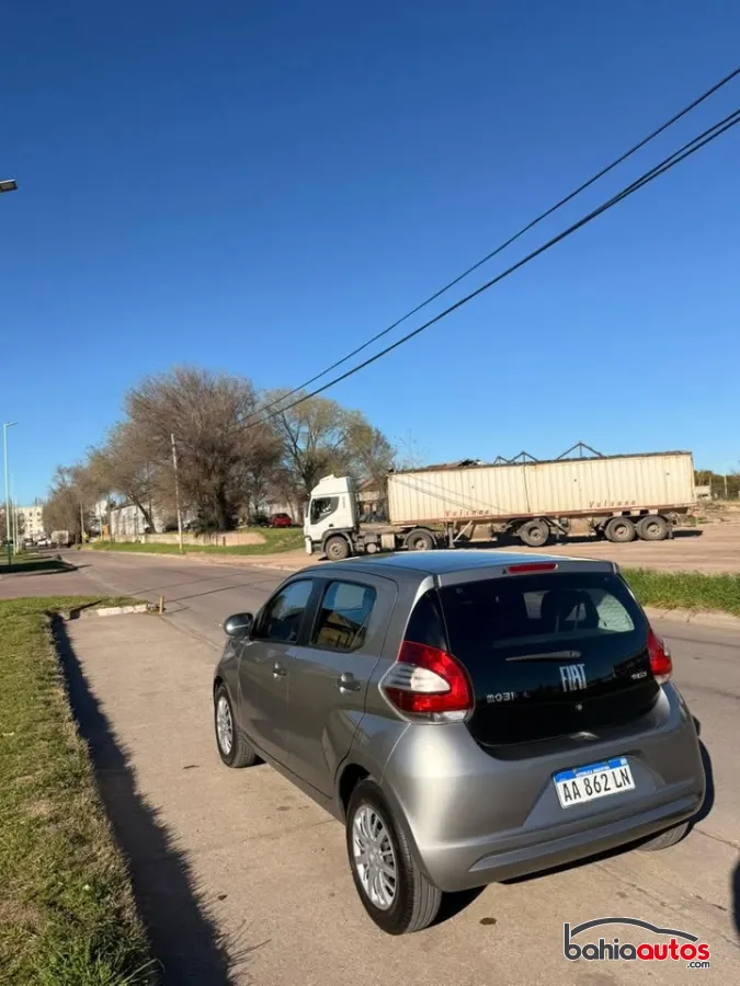 Fiat Mobi 2017 usado en Bahía Blanca - foto 4