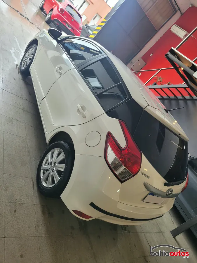 Toyota Yaris 2017 usado en Bahía Blanca - foto 7