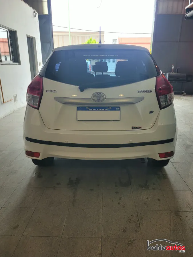 Toyota Yaris 2017 usado en Bahía Blanca - foto 11