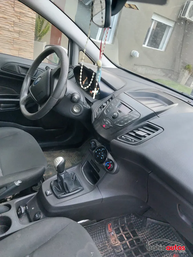 Ford Fiesta 2015 usado en Bahía Blanca - foto 7