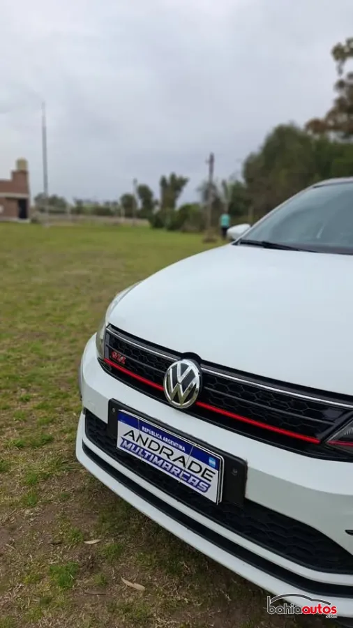 Volkswagen Vento 2018 usado en Bahía Blanca - foto 3