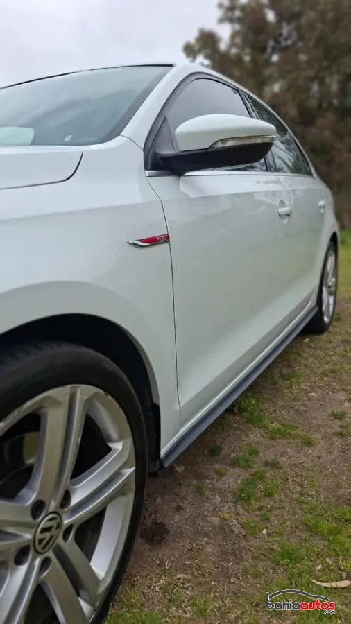 Volkswagen Vento 2018 usado en Bahía Blanca - foto 4