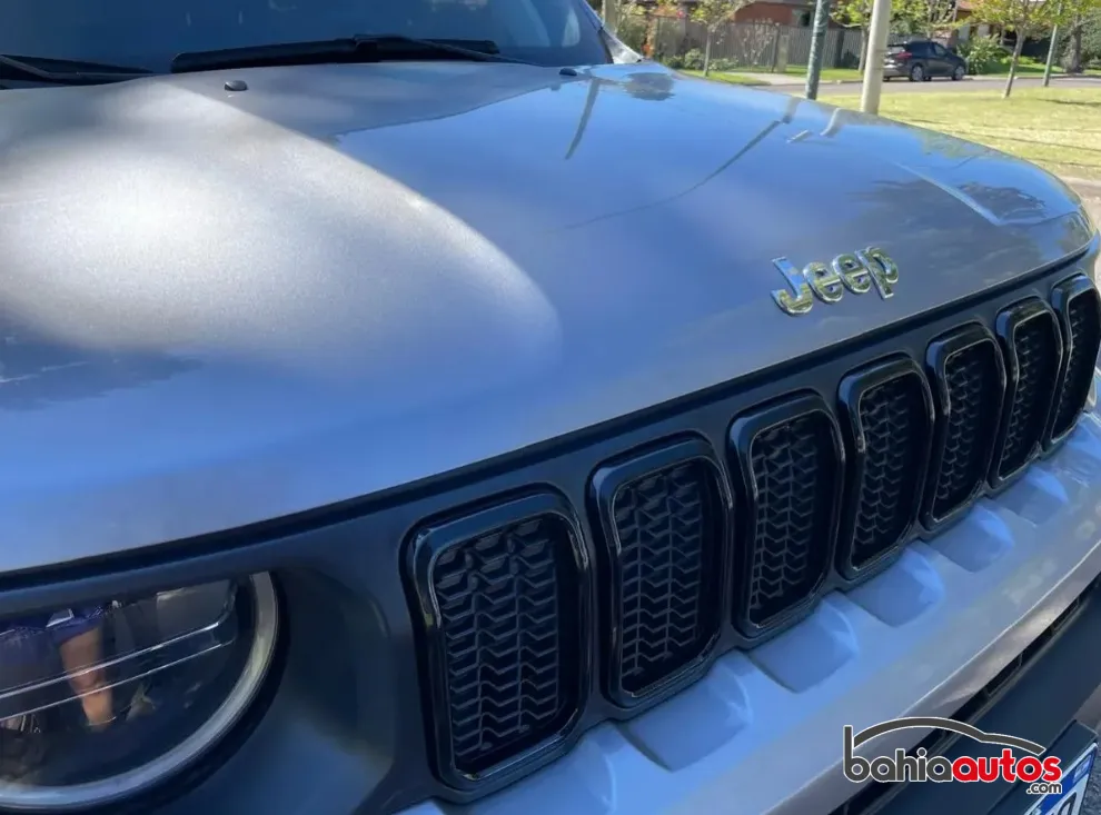 Jeep Renegade 2024 usado en Bahía Blanca - foto 4