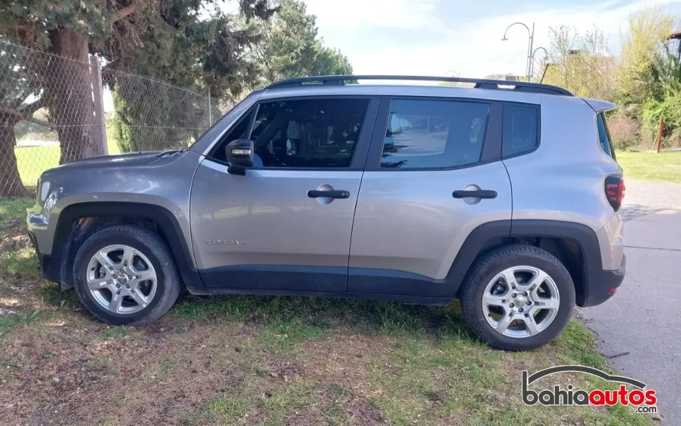 Jeep Renegade 2024 usado en Bahía Blanca - foto 8