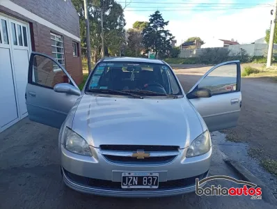 Chevrolet Classic 2011 usado en Bahía Blanca