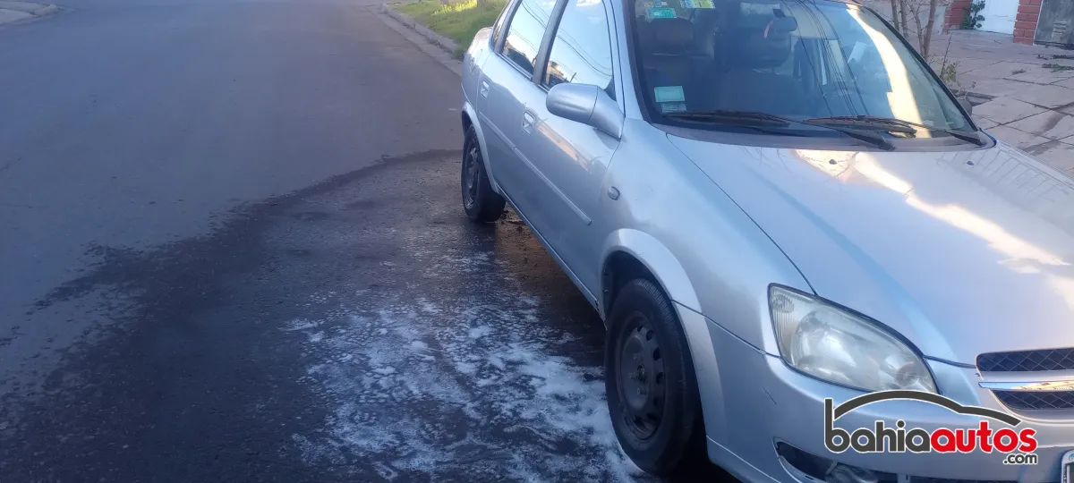 Chevrolet Classic 2012 usado en Bahía Blanca - foto 3