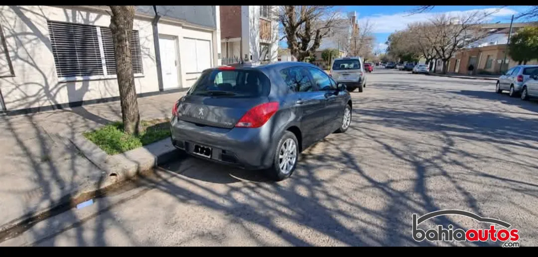Peugeot 308 2014 usado en Bahía Blanca - foto 5