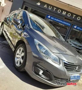 Peugeot 308 2015 usado en Bahía Blanca