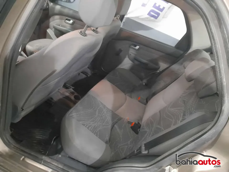 Fiat Siena 2015 usado en Bahía Blanca - foto 3