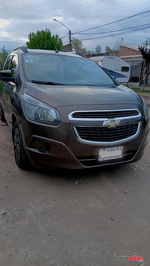 Chevrolet Spin 2015 usado en Bahía Blanca - foto 3