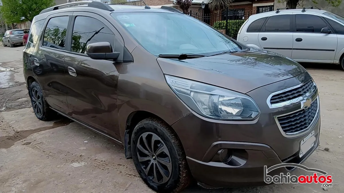 Chevrolet Spin 2015 usado en Bahía Blanca - foto 4