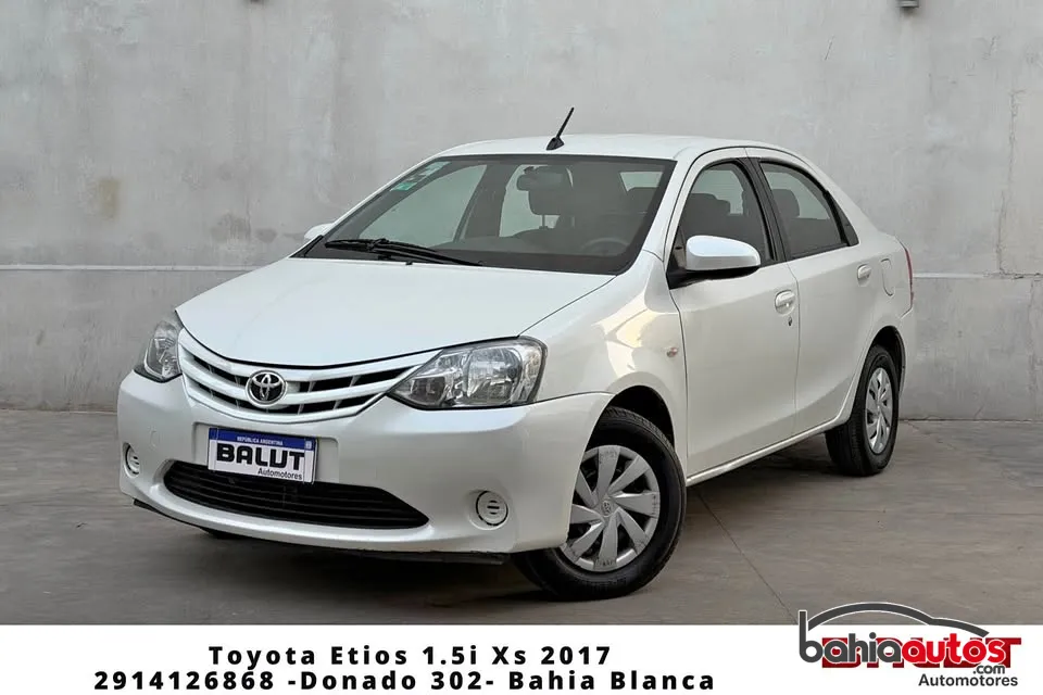 Toyota Etios 2017 usado en Bahía Blanca - foto 1