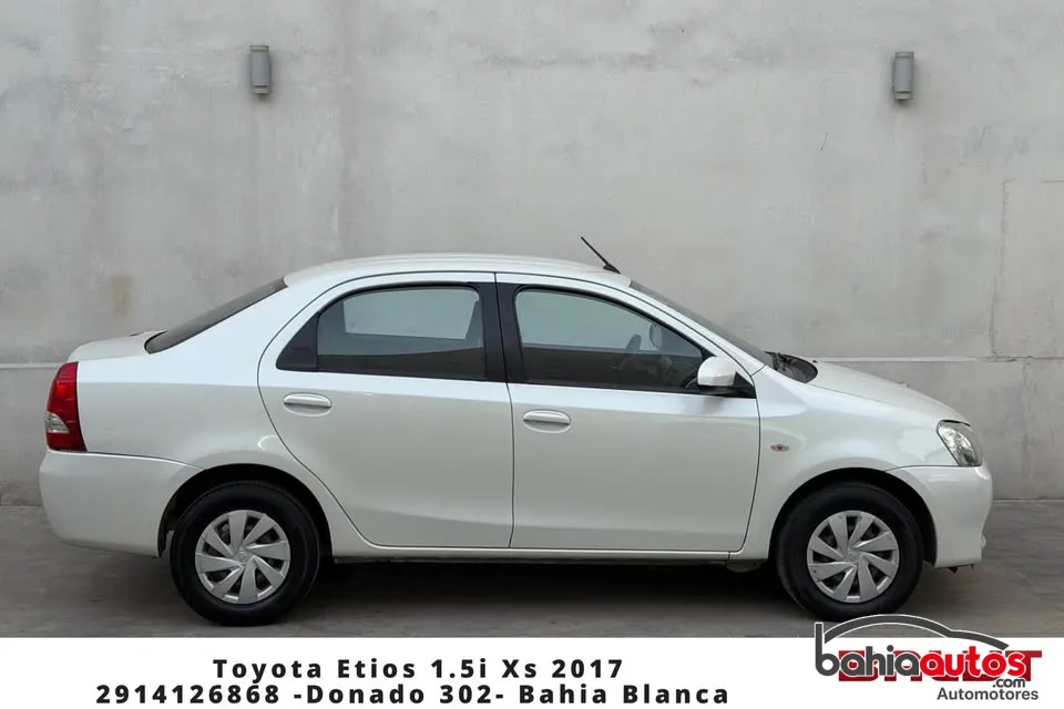 Toyota Etios 2017 usado en Bahía Blanca - foto 6