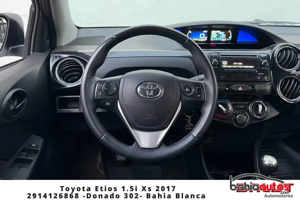 Toyota Etios 2017 usado en Bahía Blanca - foto 8