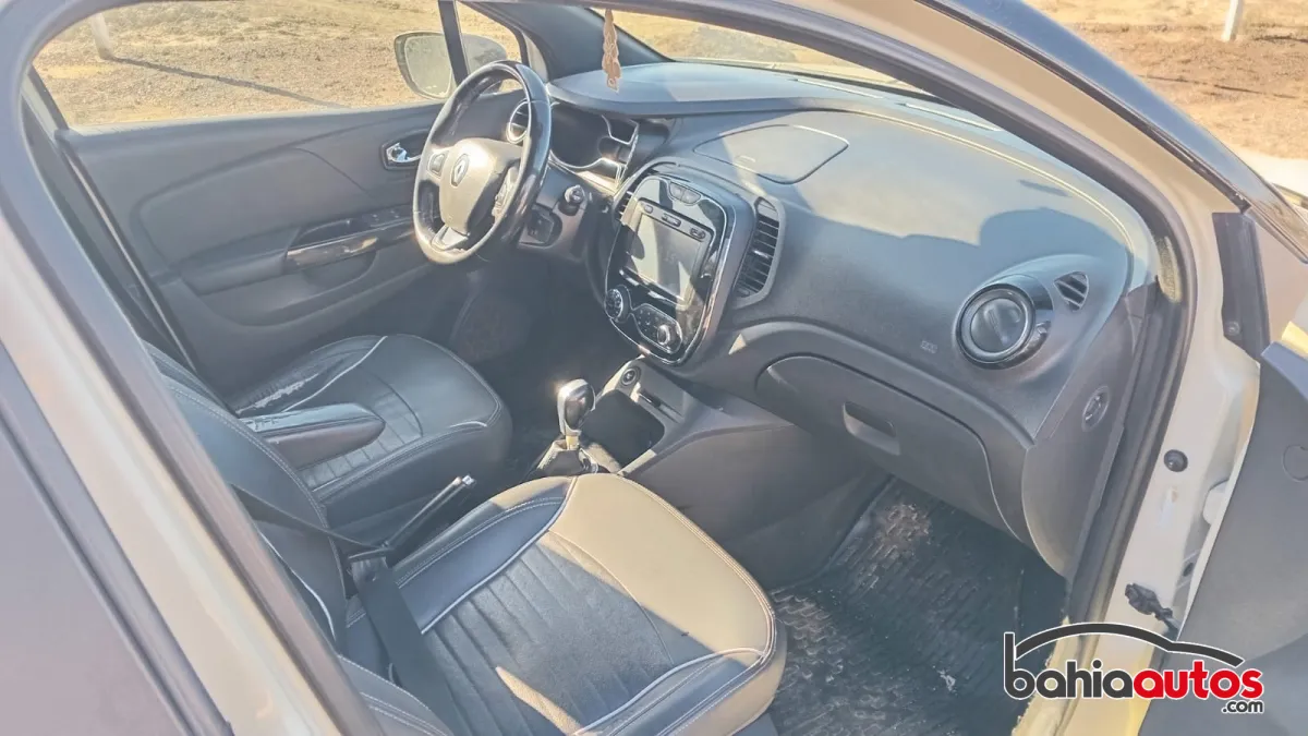 Renault Captur 2019 usado en Bahía Blanca - foto 3