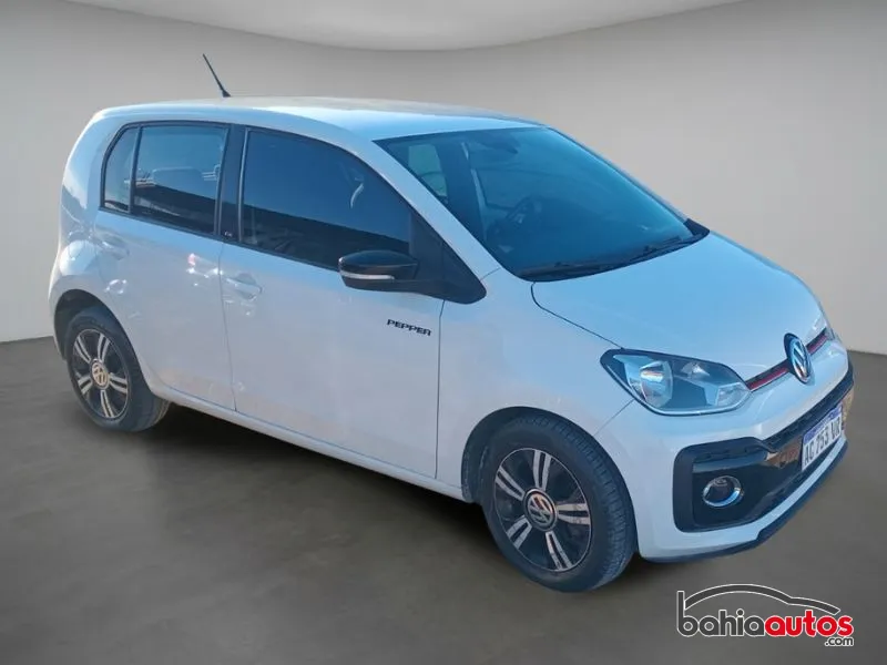 Volkswagen Up 2018 usado en Bahía Blanca - foto 1