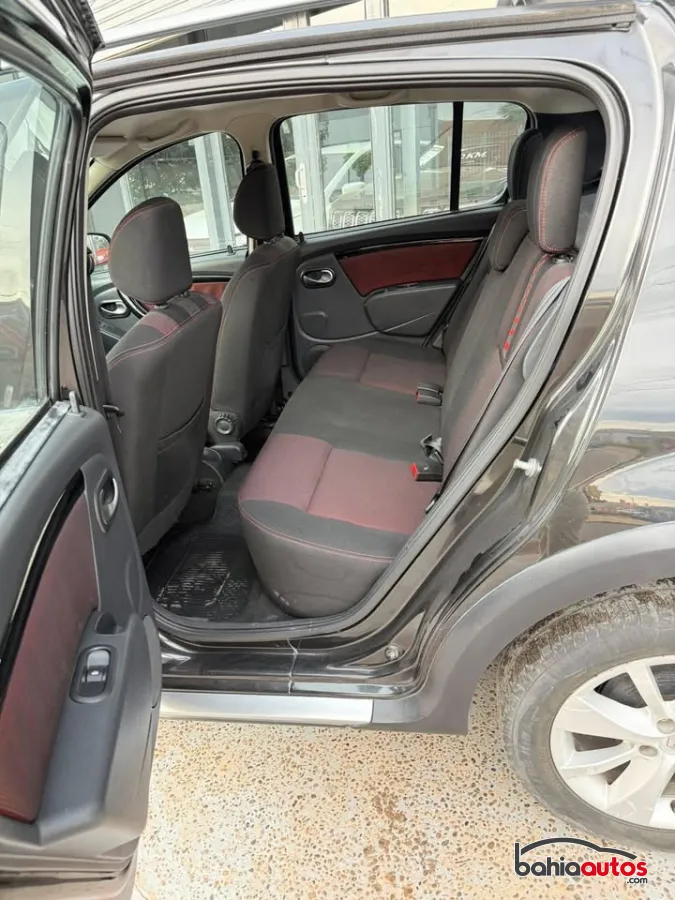Renault Sandero 2013 usado en Bahía Blanca - foto 6