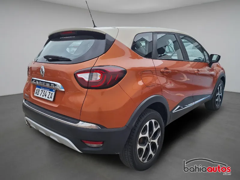 Renault Captur 2017 usado en Bahía Blanca - foto 3