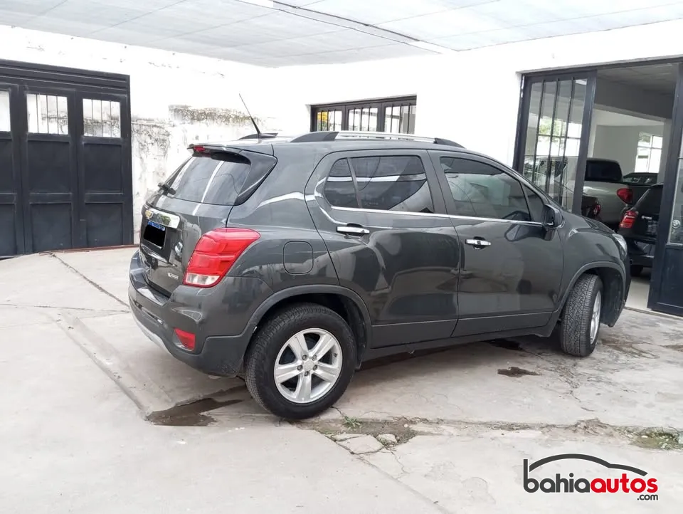 Chevrolet Tracker 2018 usado en Bahía Blanca - foto 3