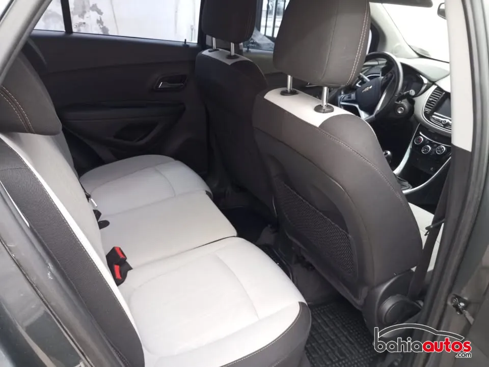 Chevrolet Tracker 2018 usado en Bahía Blanca - foto 5