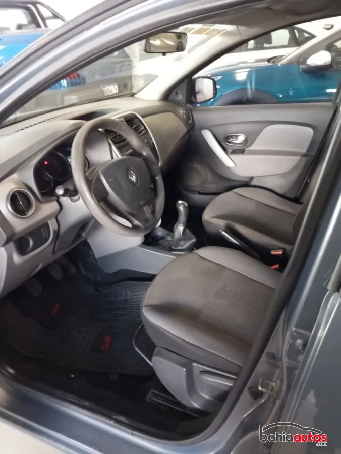 Renault Logan 2014 usado en Bahía Blanca - foto 6