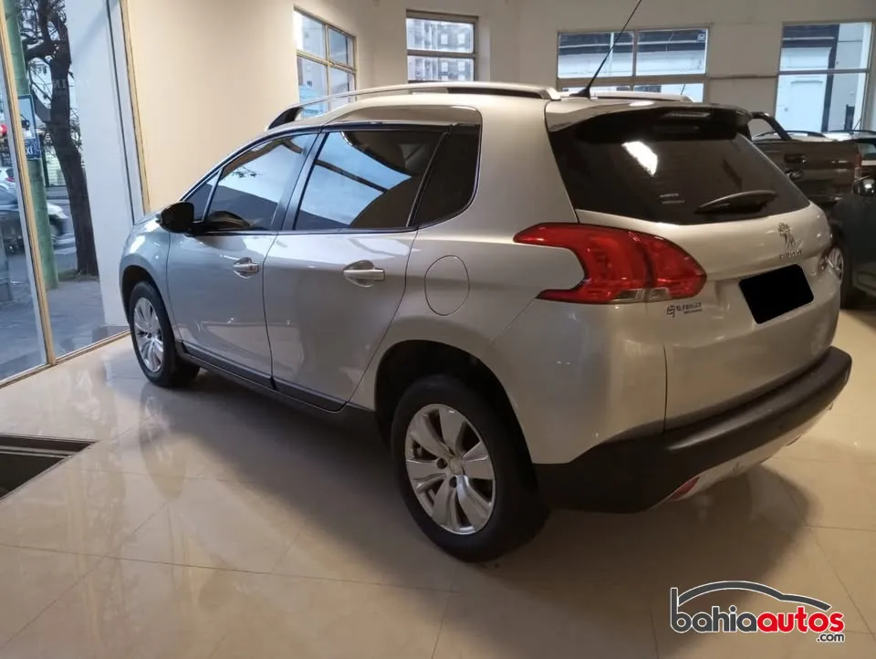 Peugeot 2008 2017 usado en Bahía Blanca - foto 3