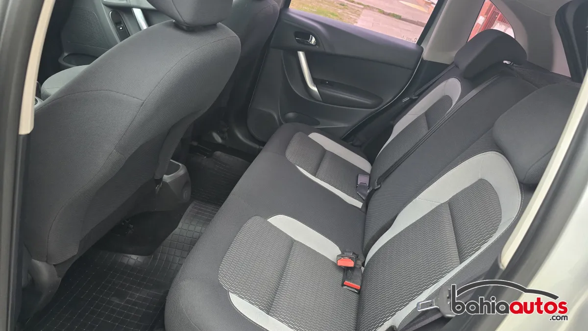 Citroën C3 2015 usado en Bahía Blanca - foto 6