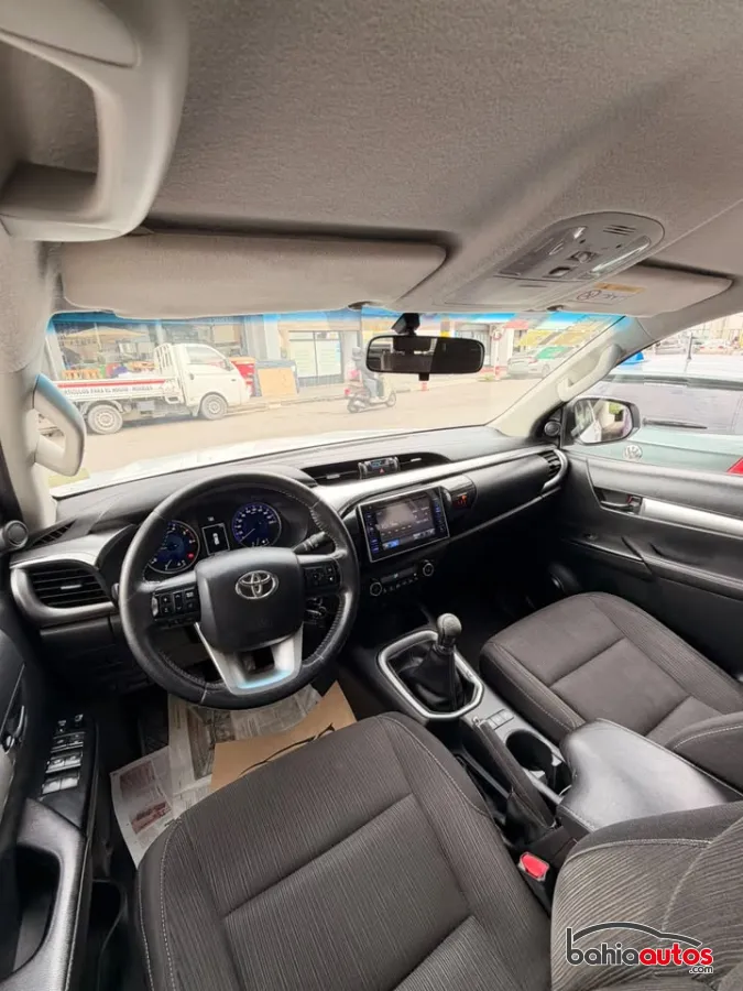 Toyota Hilux 2016 usado en Bahía Blanca - foto 10