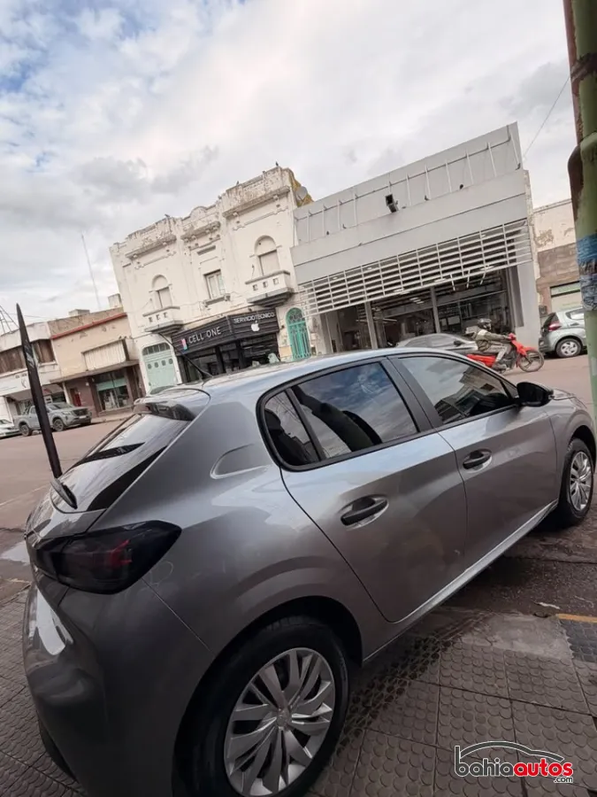 Peugeot 208 2022 usado en Bahía Blanca - foto 3