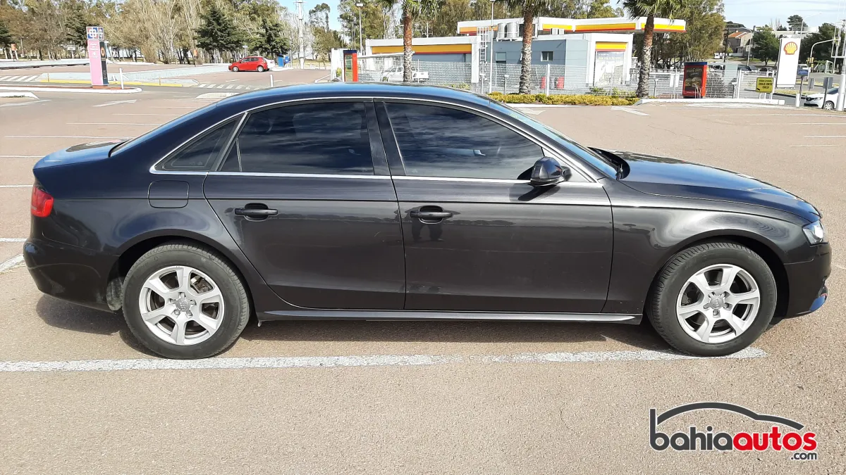Audi A4 2011 usado en Bahía Blanca - foto 13