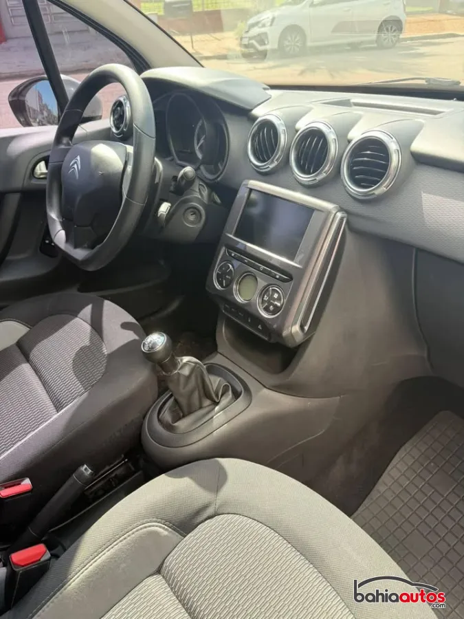 Citroën C3 2017 usado en Bahía Blanca - foto 4