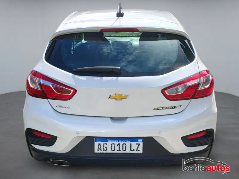 Chevrolet Cruze 2023 usado en Bahía Blanca - foto 5