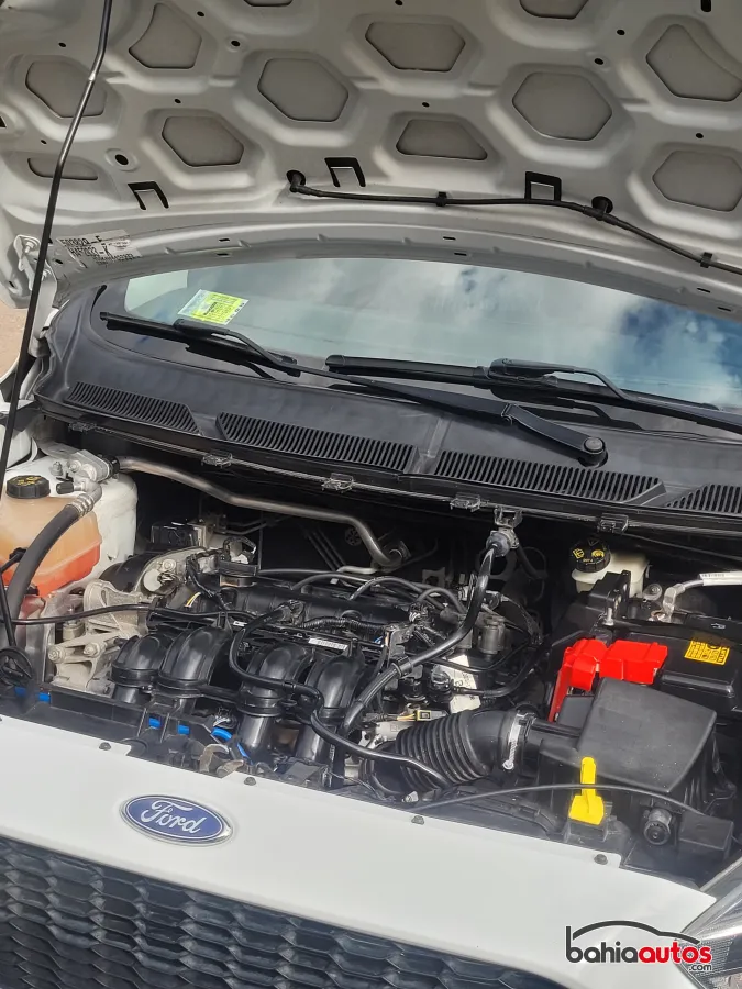 Ford KA 2017 usado en Bahía Blanca - foto 3
