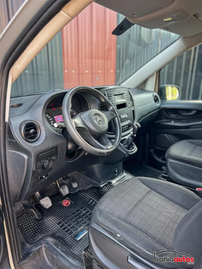 Mercedes-Benz Vito 2018 usado en Bahía Blanca - foto 9
