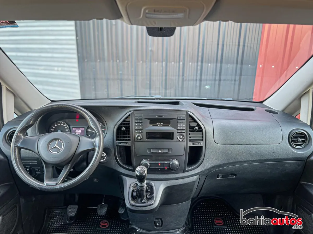 Mercedes-Benz Vito 2018 usado en Bahía Blanca - foto 15