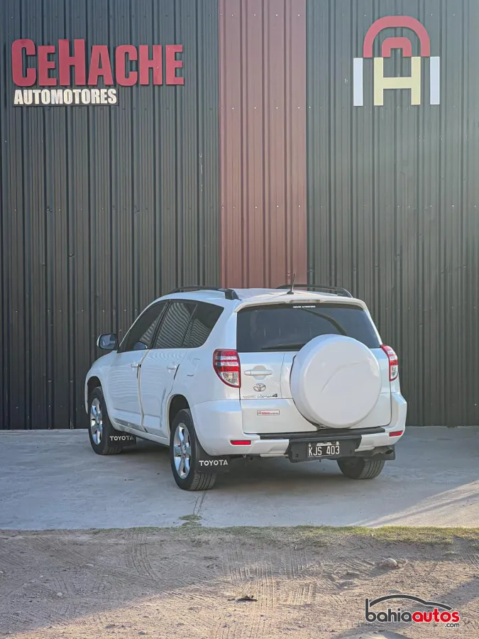 Toyota Rav 4 2011 usado en Bahía Blanca - foto 2