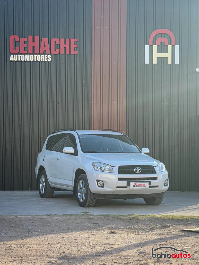 Toyota Rav 4 2011 usado en Bahía Blanca - foto 1