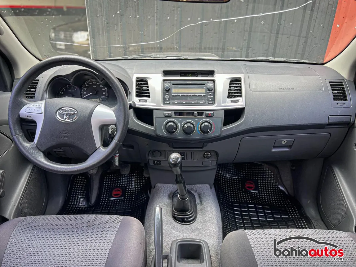 Toyota Hilux 2012 usado en Bahía Blanca - foto 12