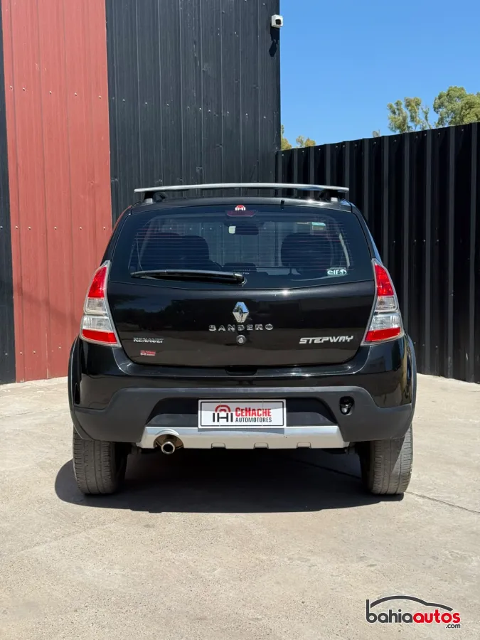 Renault Sandero Stepway 2013 usado en Bahía Blanca - foto 2