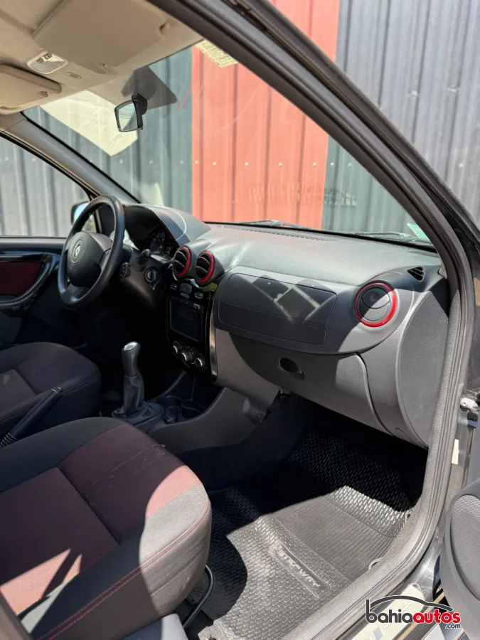 Renault Sandero Stepway 2013 usado en Bahía Blanca - foto 6
