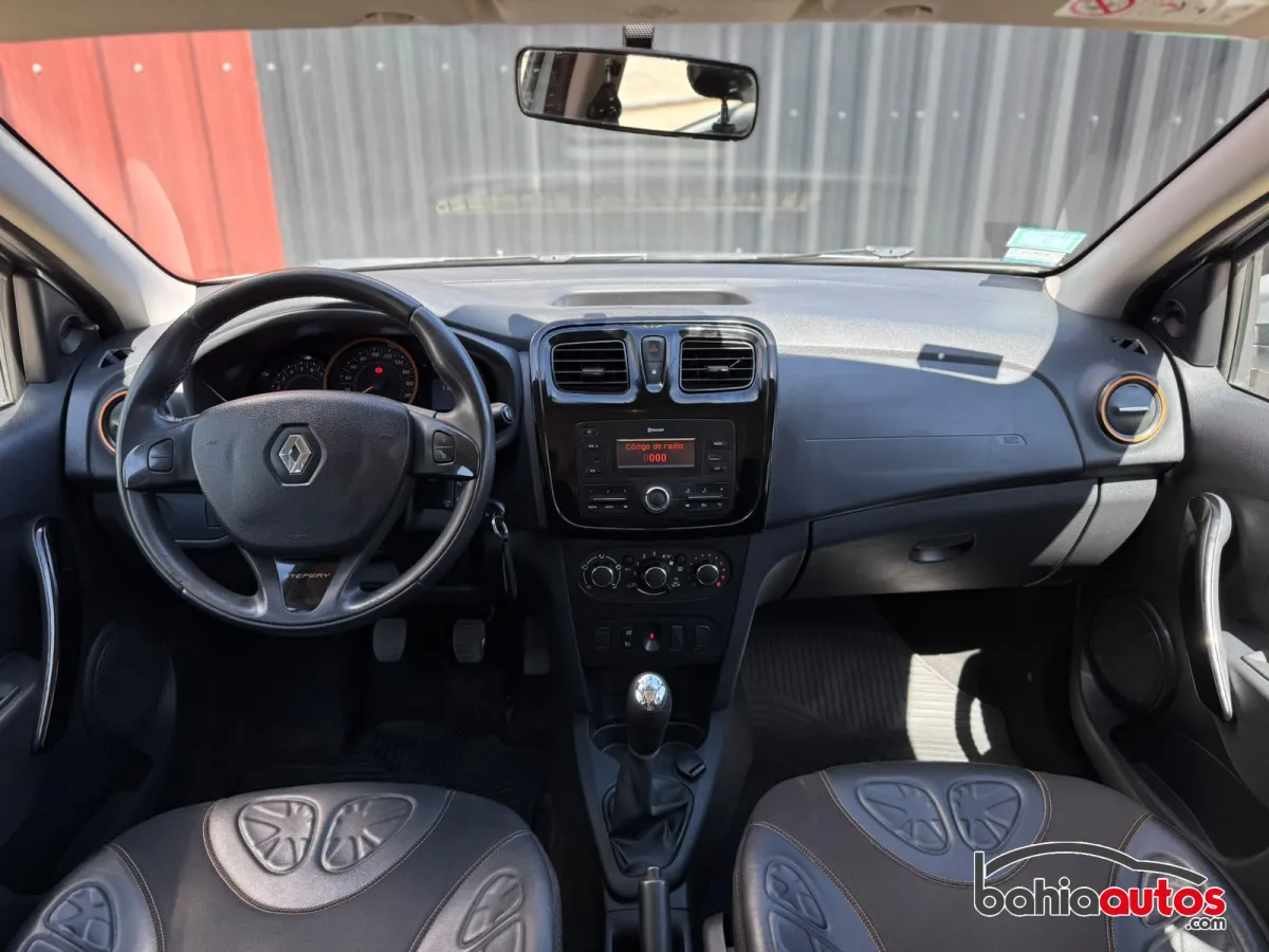 Renault Sandero Stepway 2017 usado en Bahía Blanca - foto 4